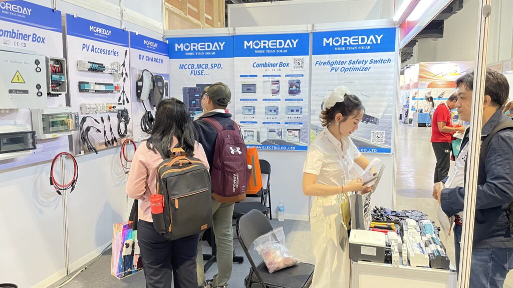 Moreday team at Solar & Storage Live show in Philippines from May 19th to May 20th at SMX Convention Center Manila, showcasing our best photovoltaic PV accessories, solar system transmission and distribution unit and equipment, AC and DC EV charging stations, solar energy storage system